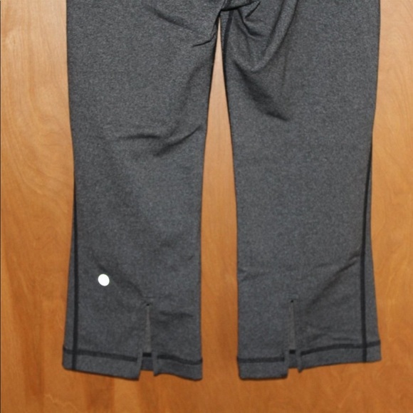 Lululemon Capri Pants 6 - Picture 5 of 7